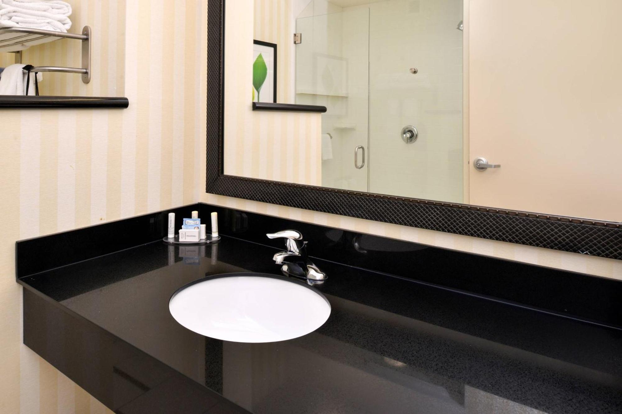 Fairfield Inn & Suites By Marriott Cedar Rapids Exteriér fotografie