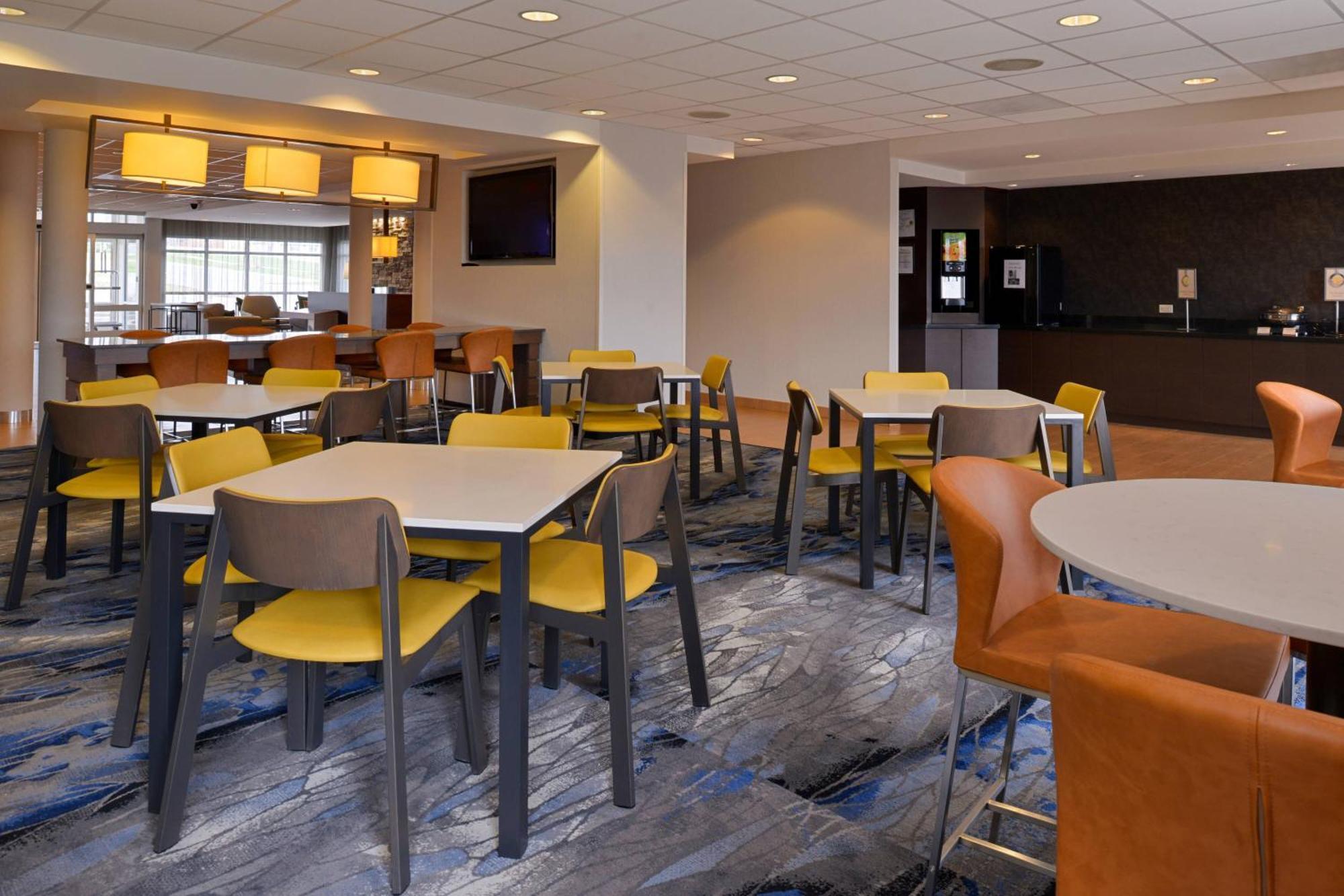 Fairfield Inn & Suites By Marriott Cedar Rapids Exteriér fotografie